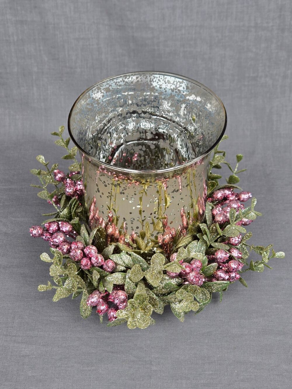Kissing Krystals 8" Table Wreath Centerpiece Holder Christmas Enchanted Amethyst